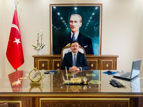 İlçe Kaymakamımız Sayın Cafer EKİNCİ, görevine başladı. 